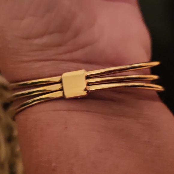 Bangle - Picture 3 of 3